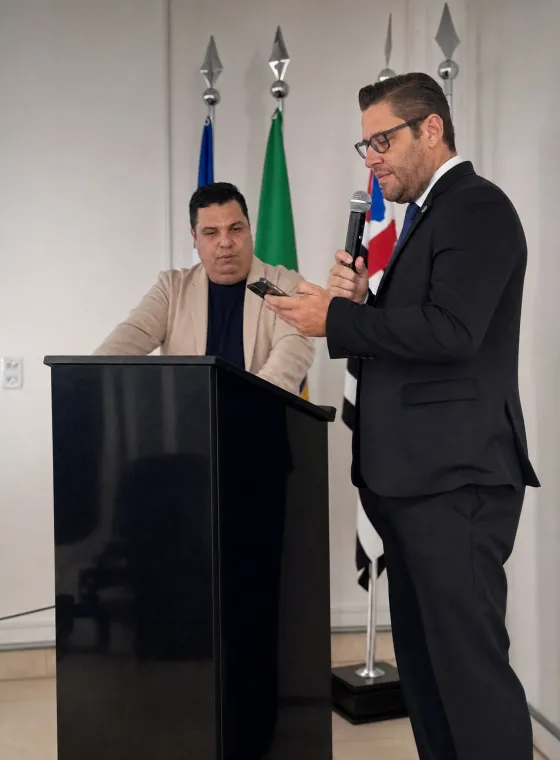 Diogo Garcia num púlpito